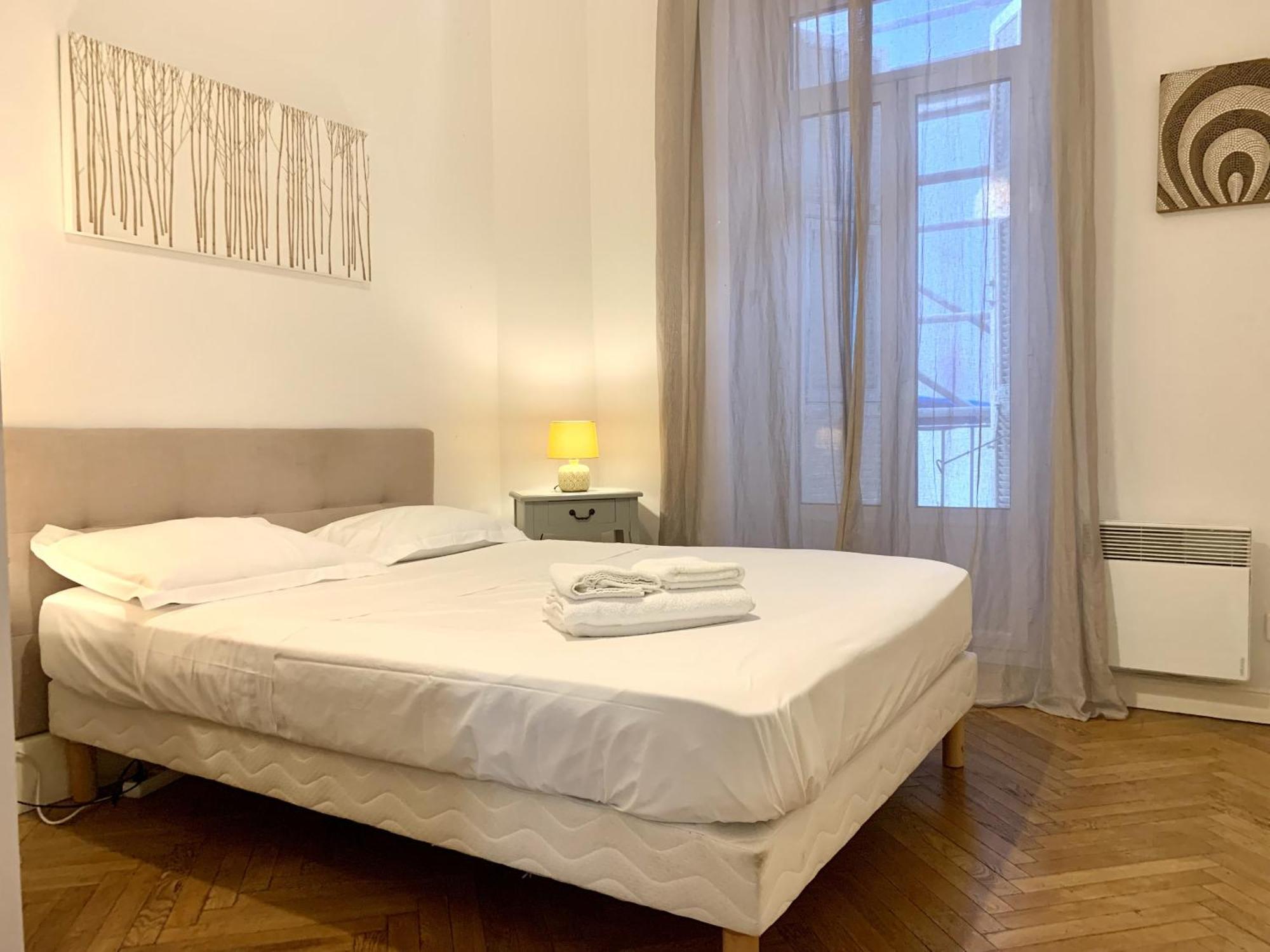 Aparthotel Riviera - 2 Minutes De La Plage - Exceptionnel 2 Chambres Ac - Balcon Meyerbeer 1 Nisa Exterior foto